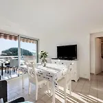 公寓 Les Jardins Del Mar-2 By Interhome *